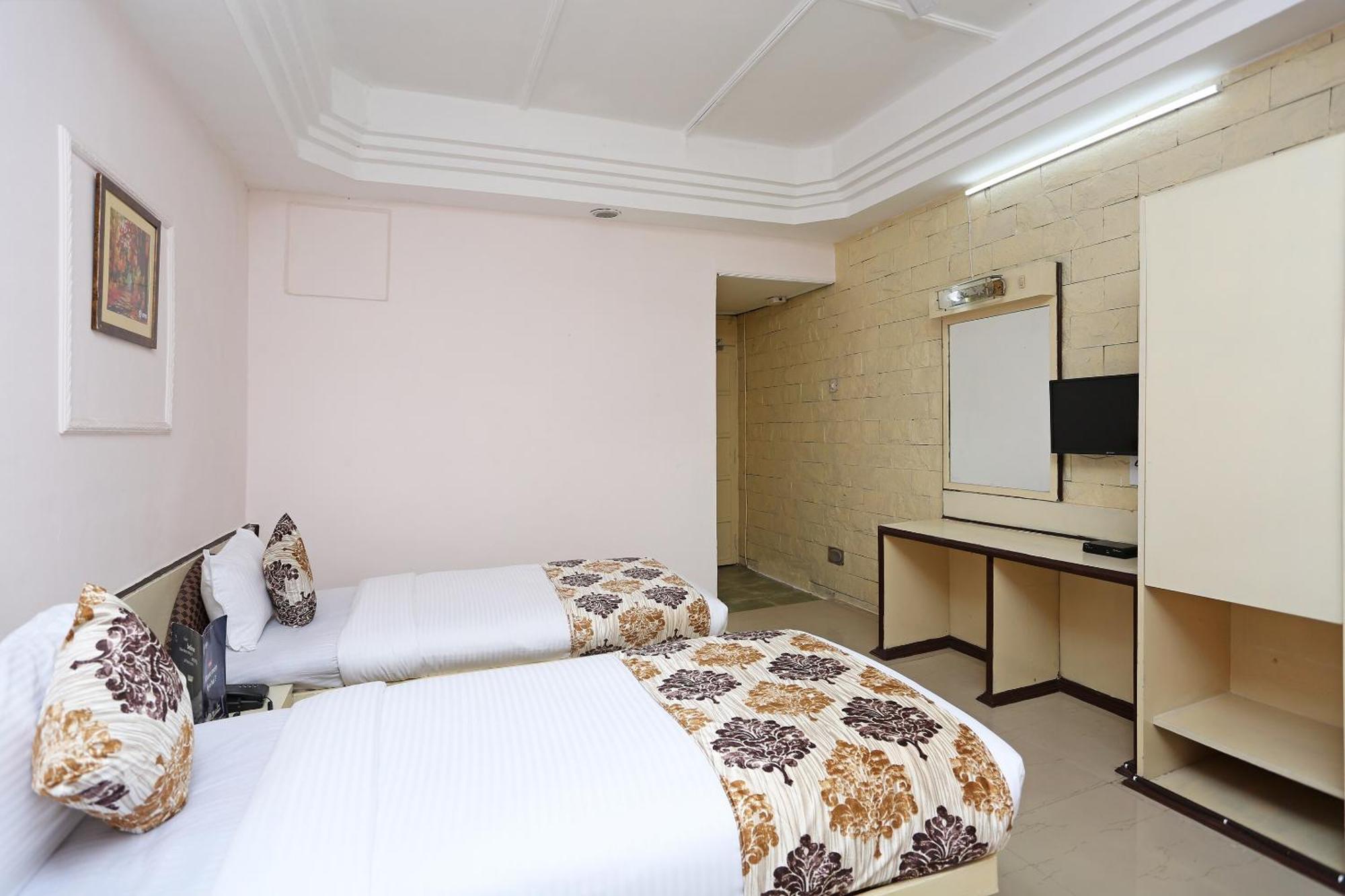 Hotel O Midtown Rāipur Exterior foto